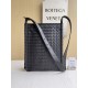 보테가 베네타 Bottega Veneta Flat Loop 크로스 백 776204