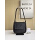 보테가베네타 Bottega Veneta MINI Cobble 숄더백 762711