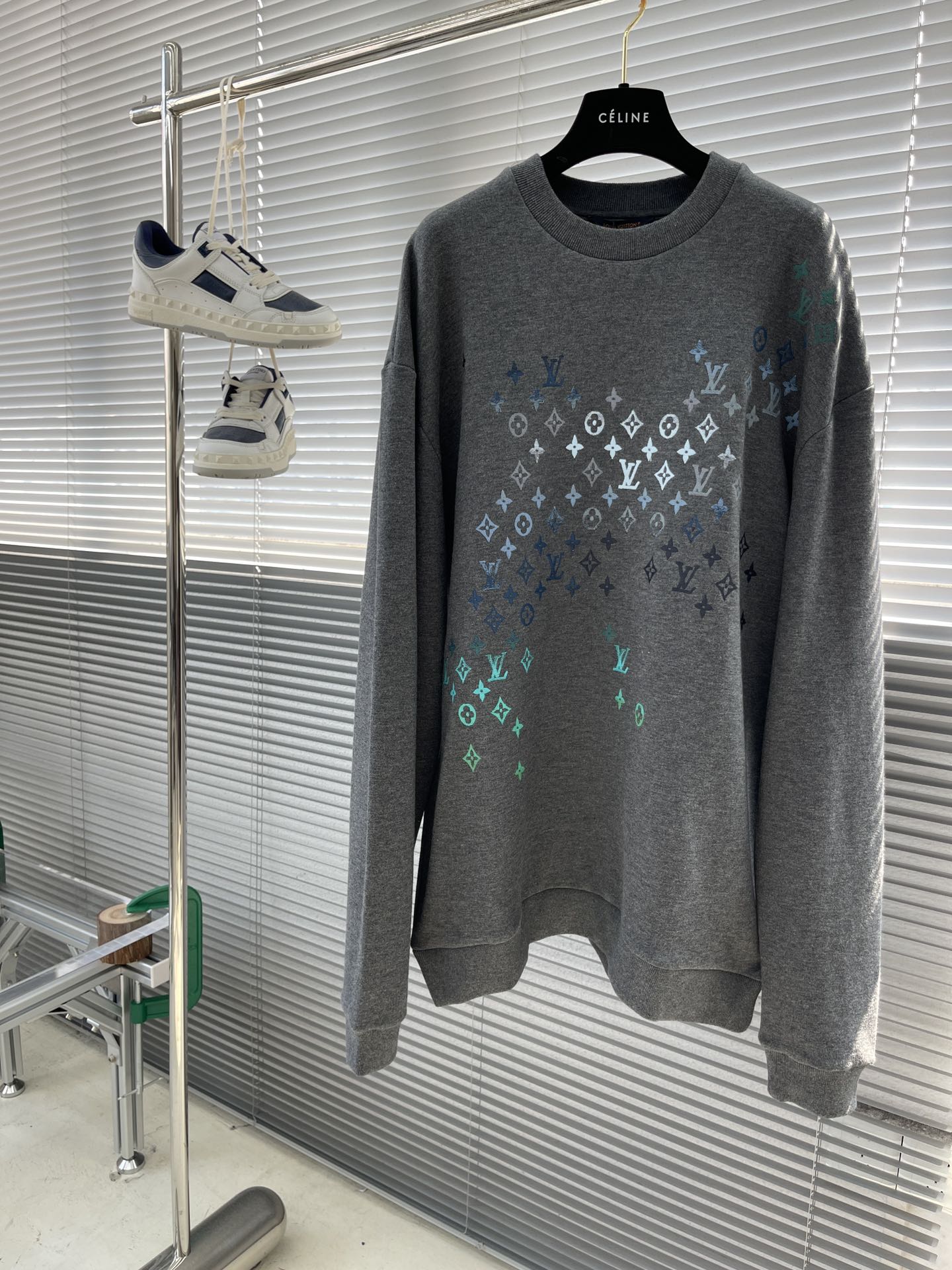 루이비통 Louis Vuitton 맨투맨