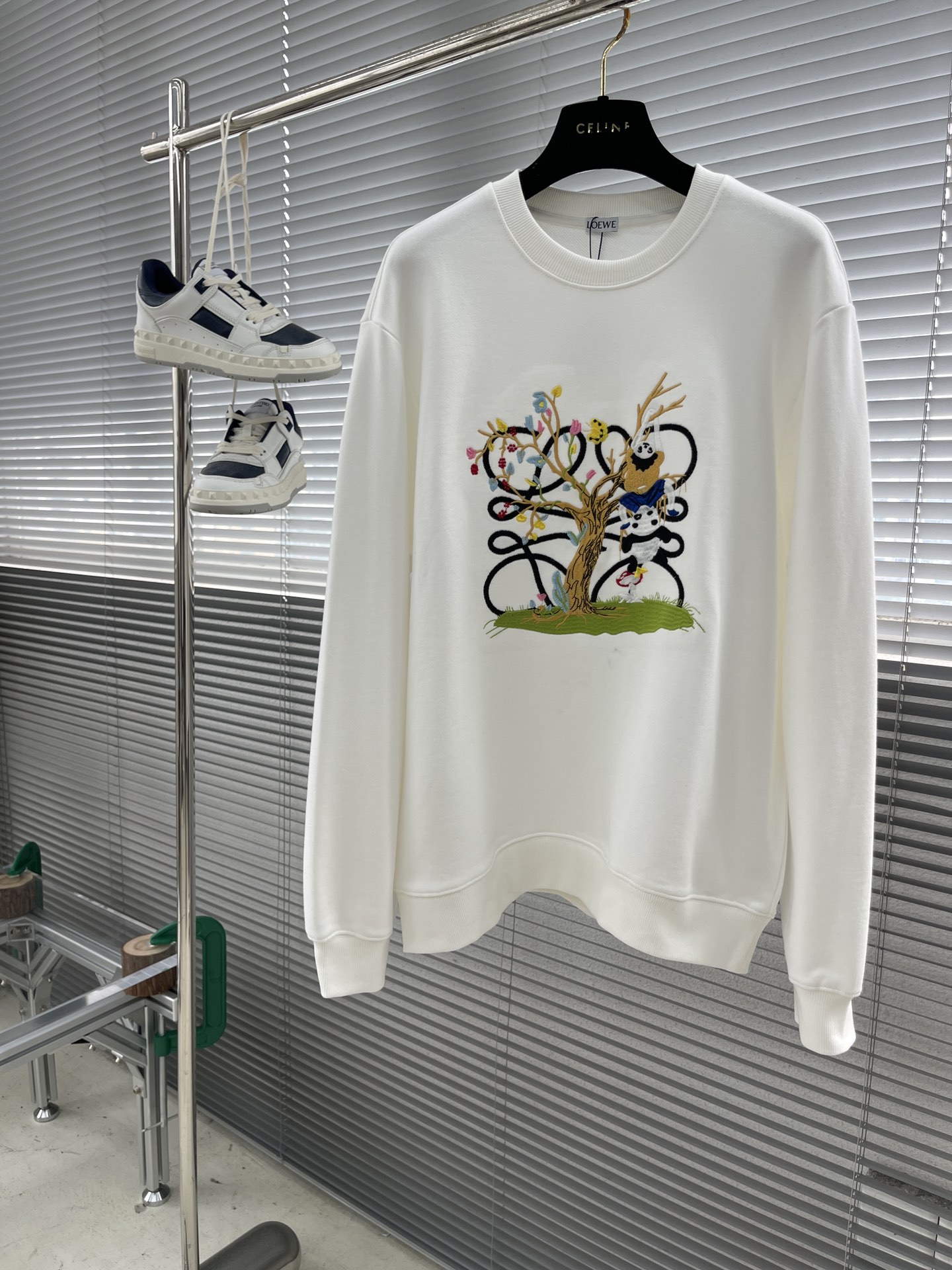 로에베 LOEWE 맨투맨