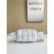 보테가베네타 Bottega Veneta 미니백 710075