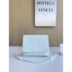 보테가 베네타 Bottega Veneta Intrecciato 크로스 백 741897
