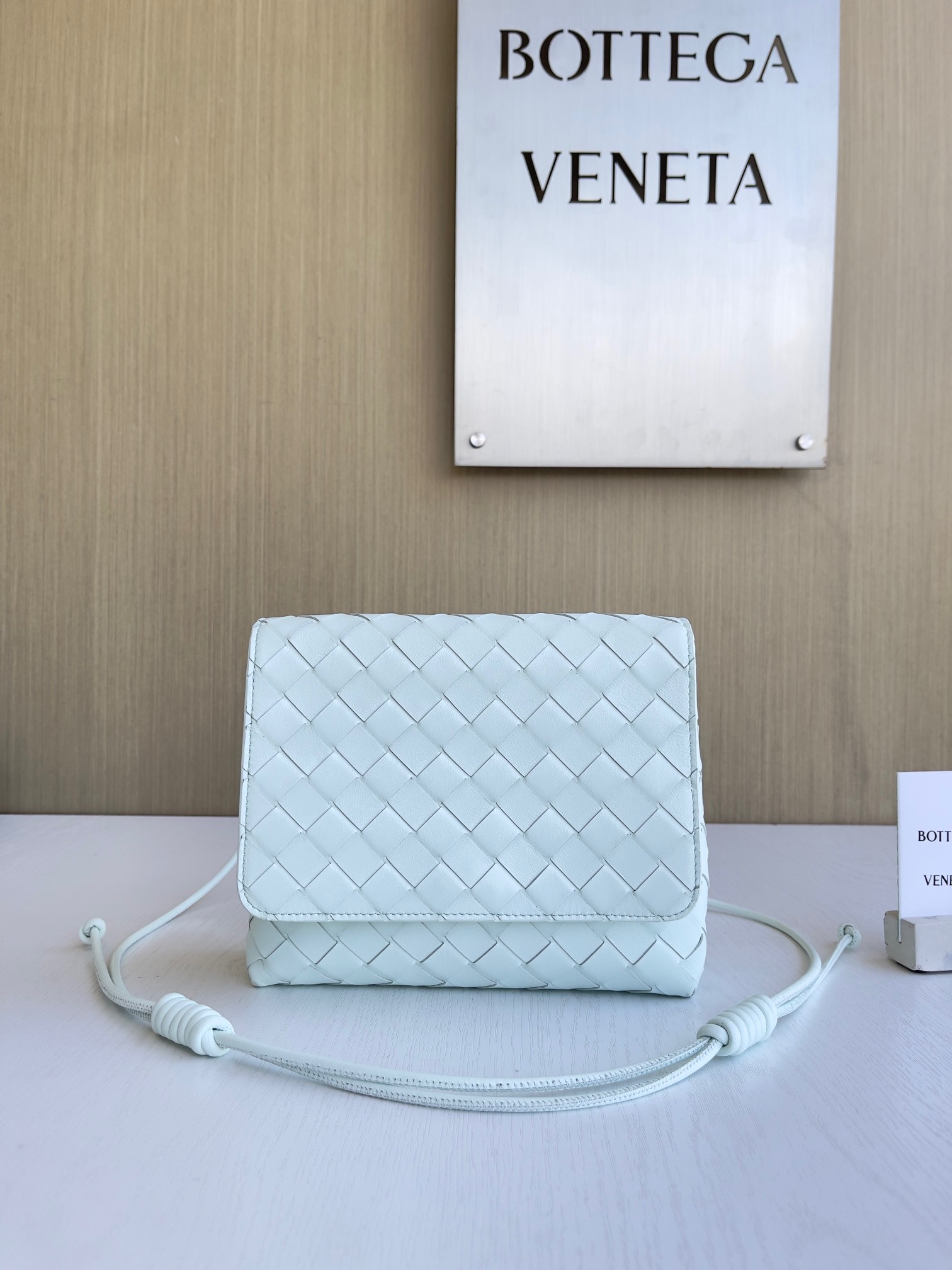 보테가 베네타 Bottega Veneta Intrecciato 741897