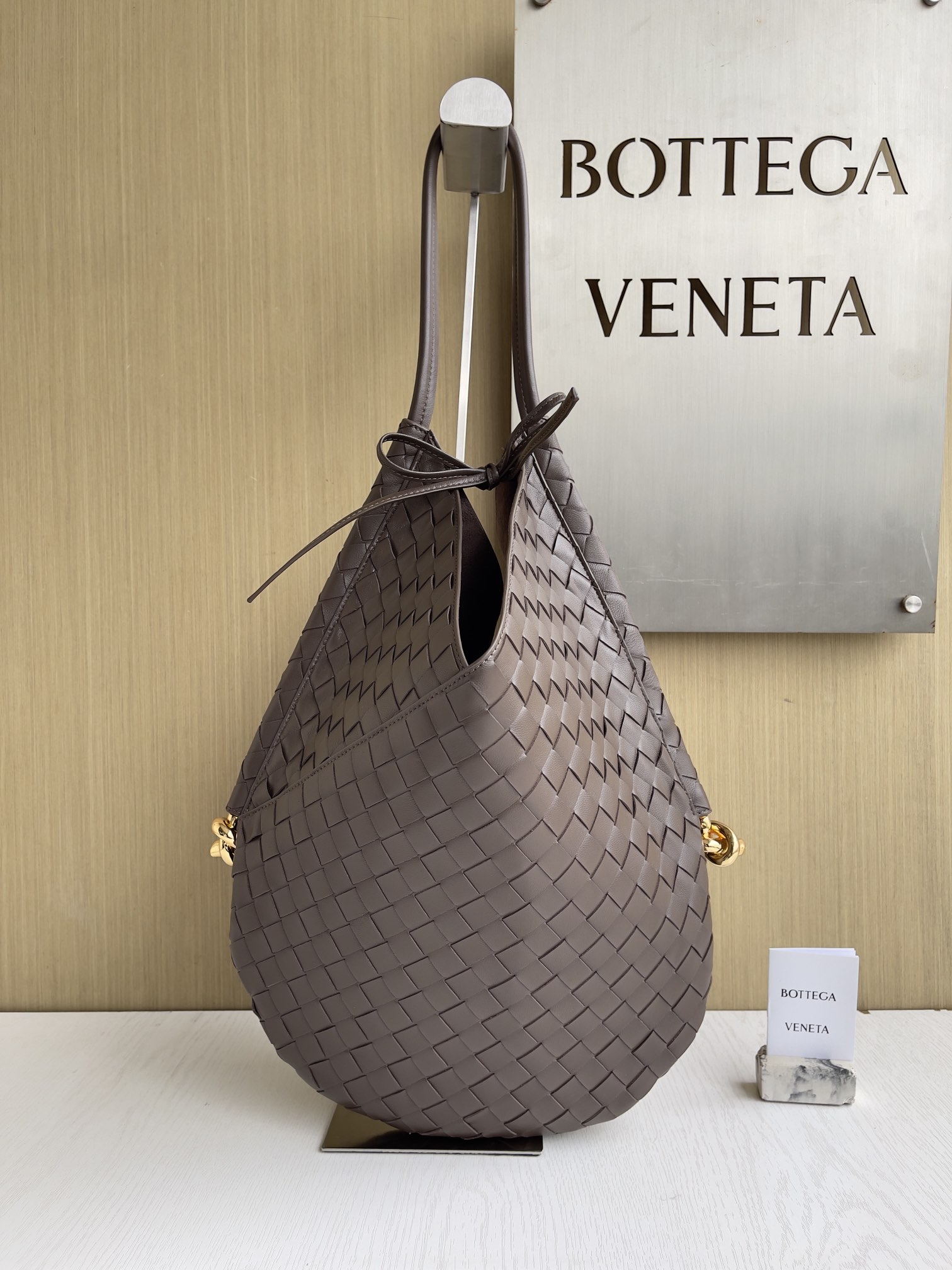 보테가베네타 Bottega Veneta Solstice 740990