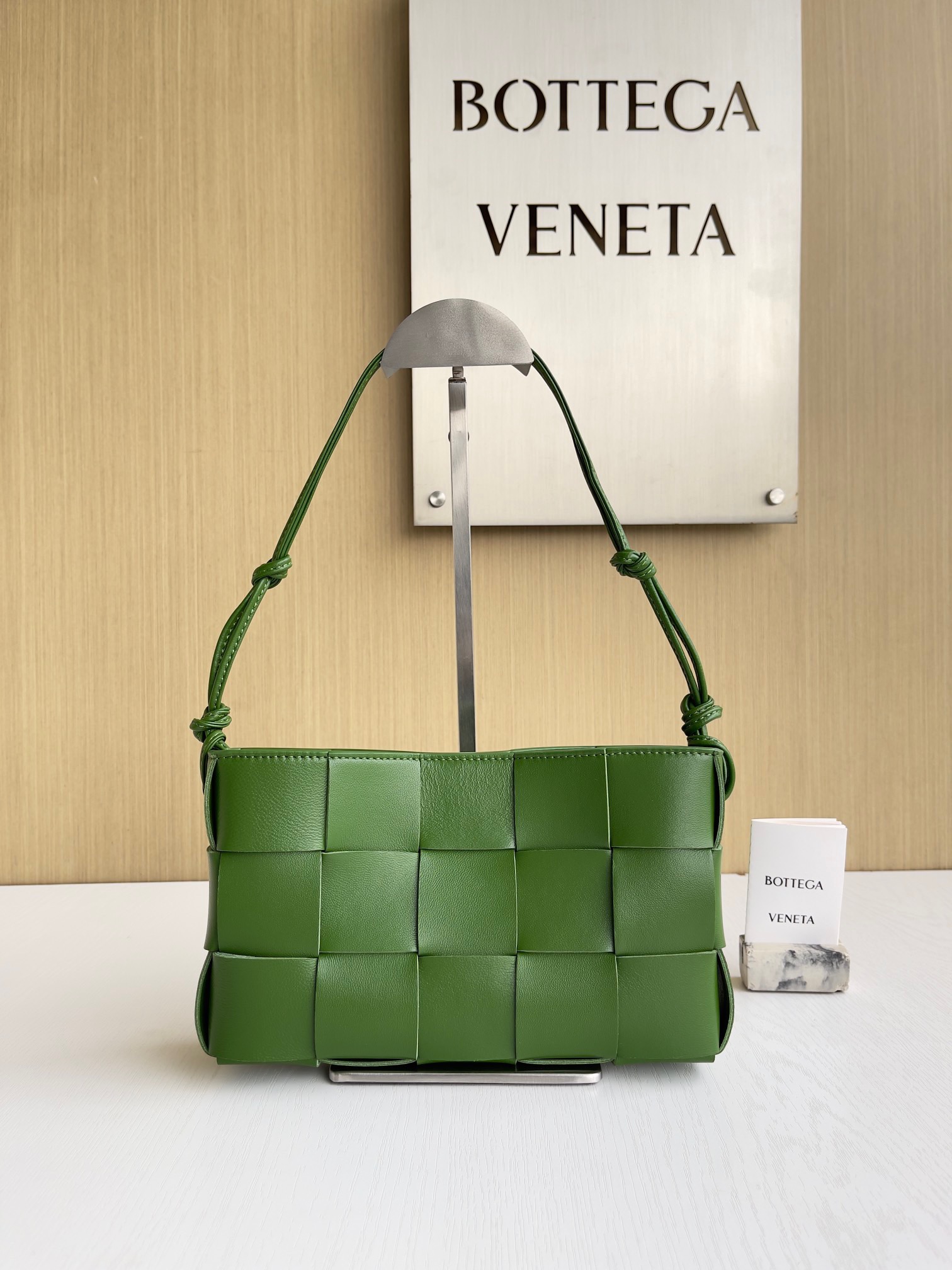 보테가베네타 Bottega Veneta Cassette 730543