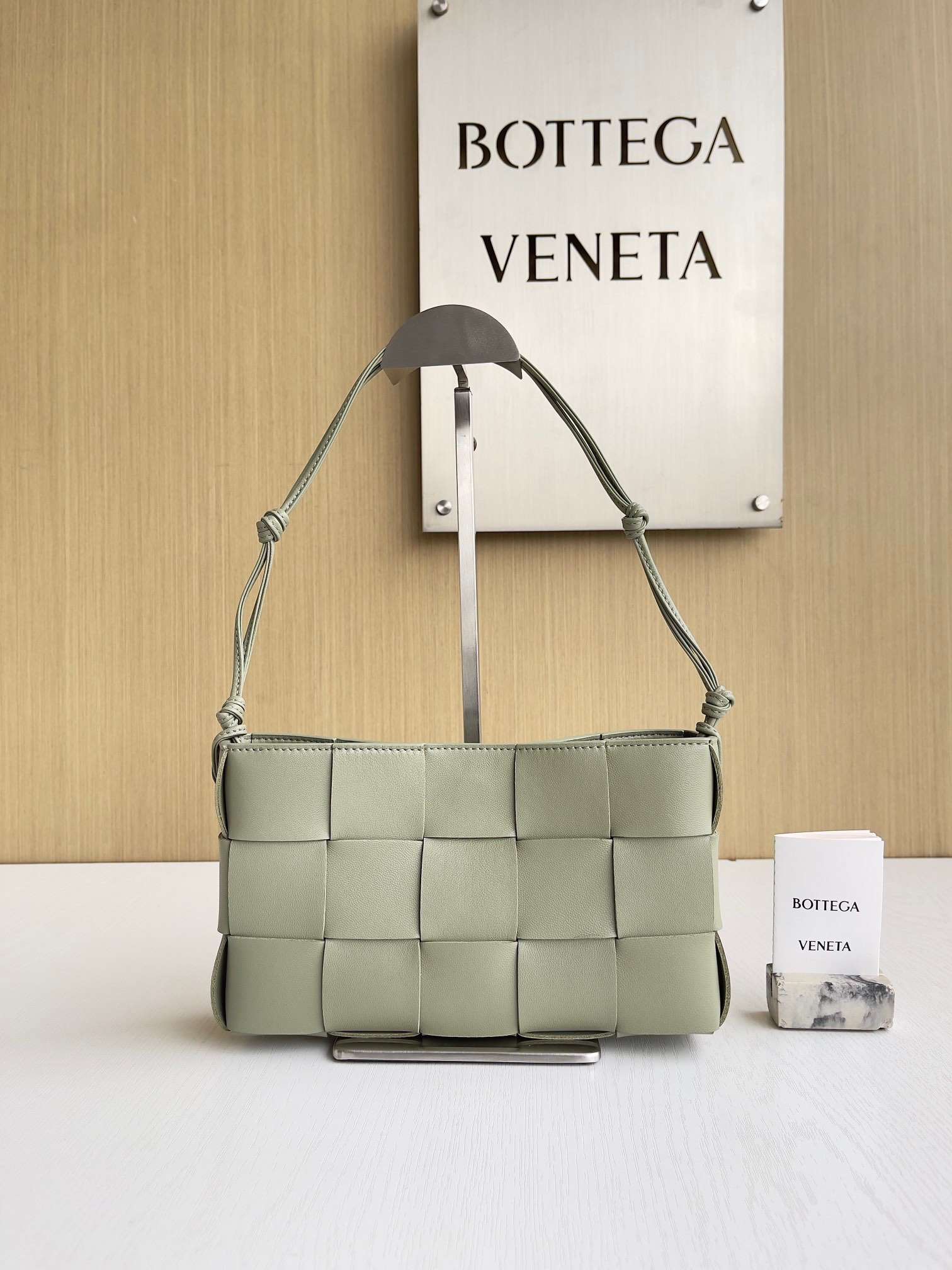보테가베네타 Bottega Veneta Cassette 730543