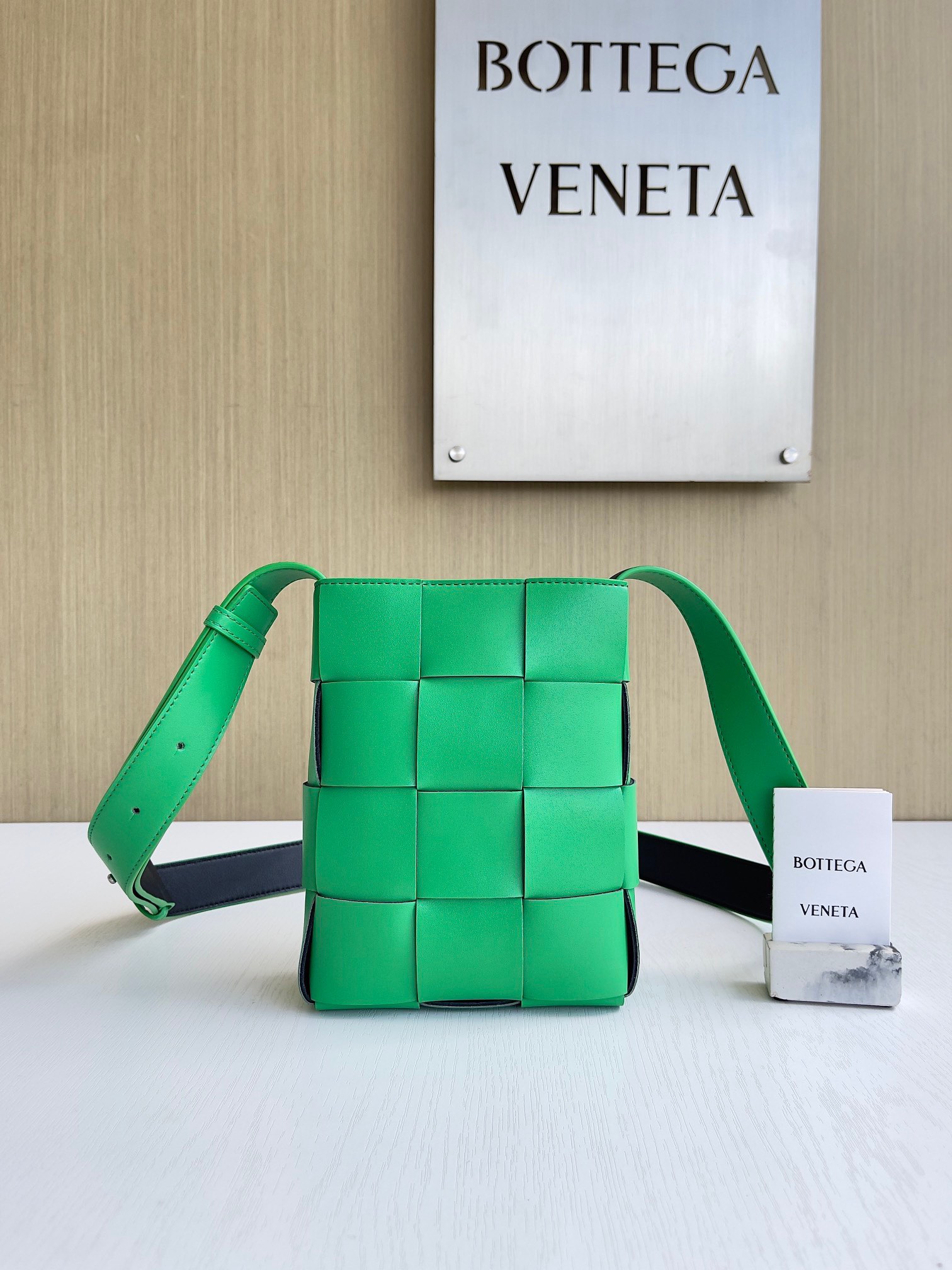 보테가베네타 Bottega Veneta Cassette 729298