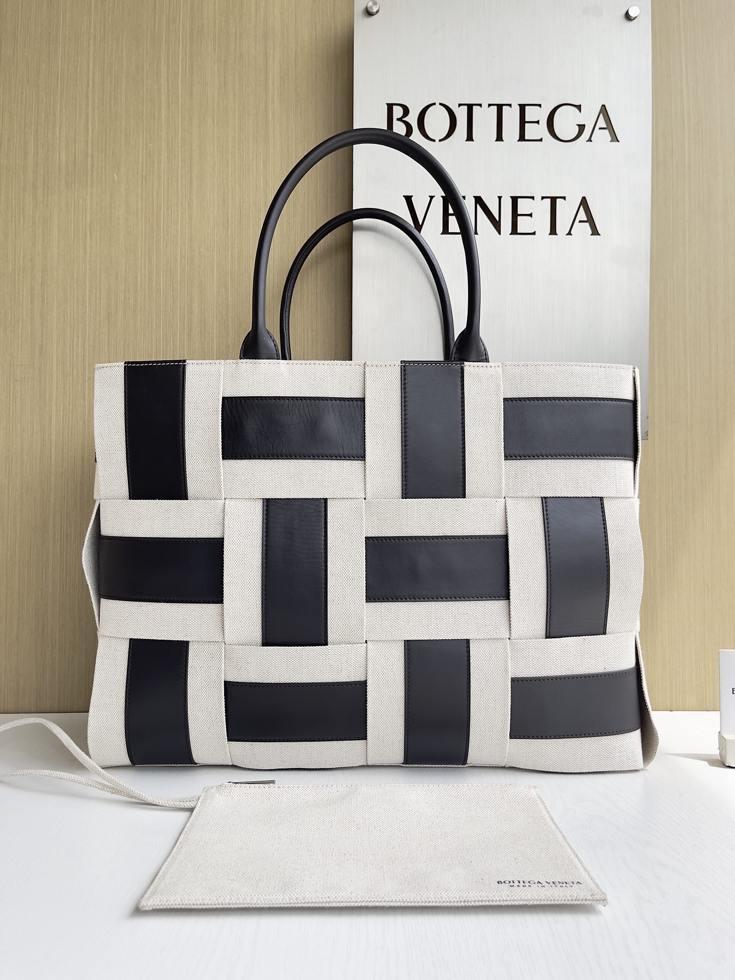 보테가베네타 Bottega Veneta Arco Tote Bag 755219