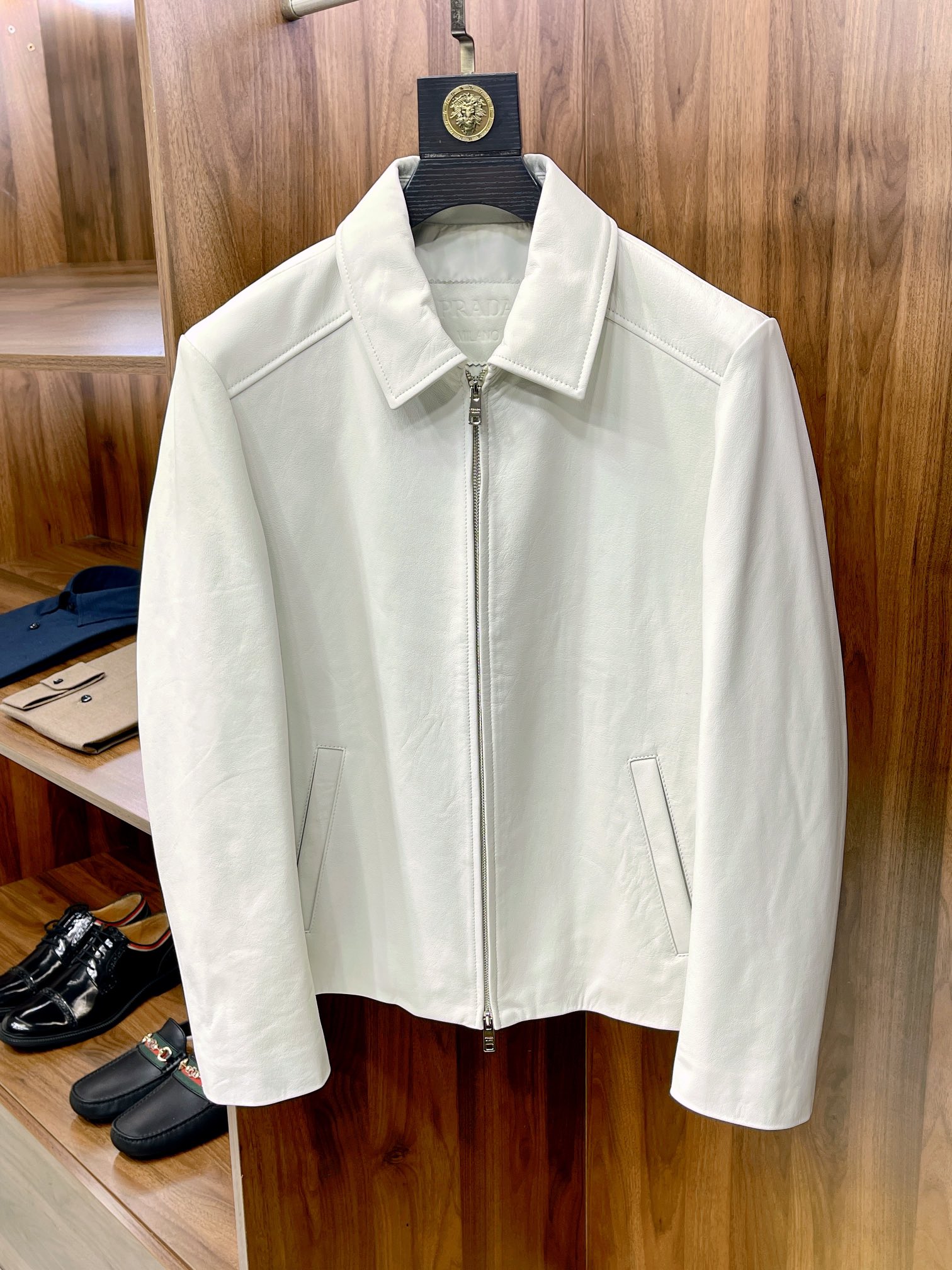 프라다 Prada 레더 재킷