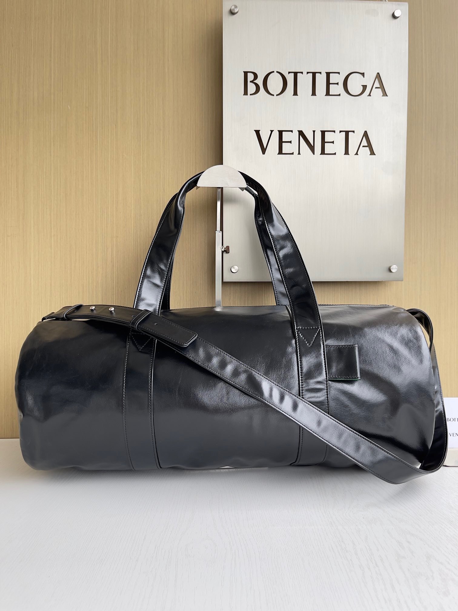 보테가베네타 Bottega Veneta 여행 가방 731192