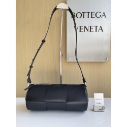 보테가베네타 Bottega Veneta 버킷 백 741562