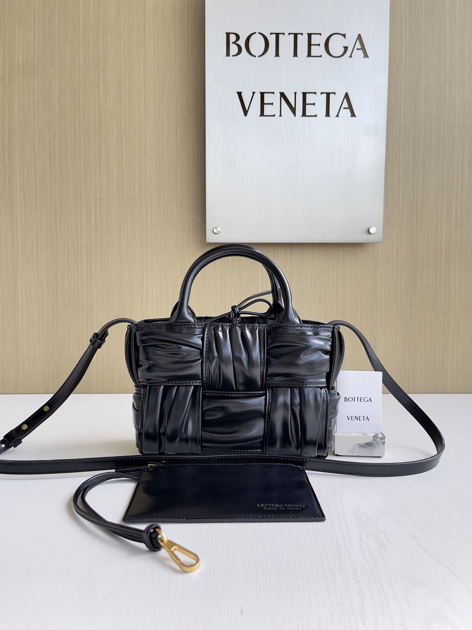 보테가베네타 Bottega Veneta Candy Arco 토트 백 729029