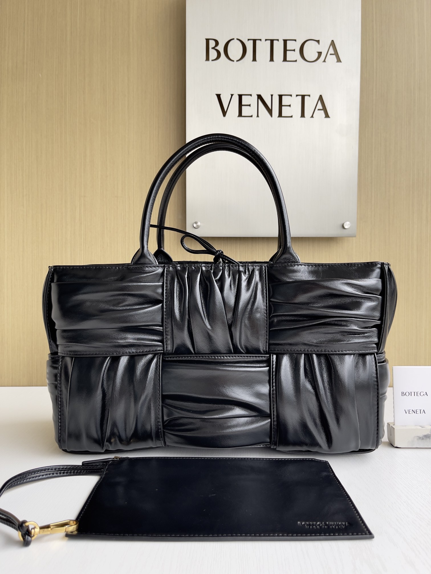 보테가베네타 Bottega Veneta Arco Tote 토트 백 729043