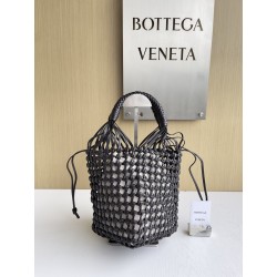 보테가베네타 Bottega Veneta 버킷 백 709612