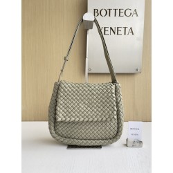 보테가베네타 Bottega Veneta Cobble 숄더백 709418