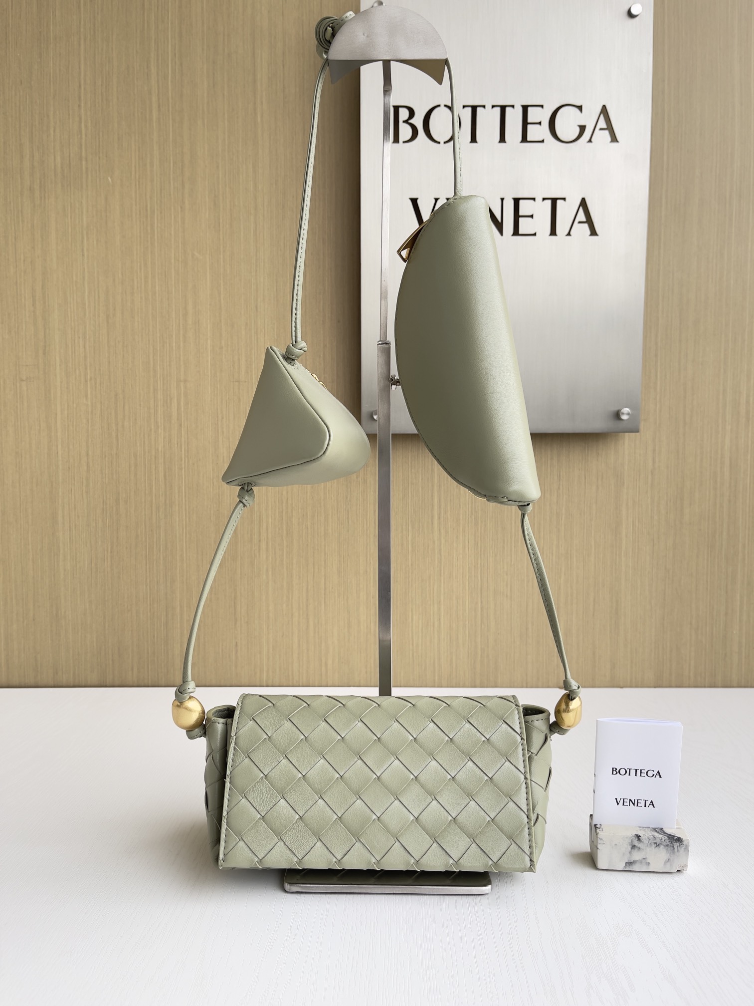 보테가베네타 Bottega Veneta 숄더백 717429