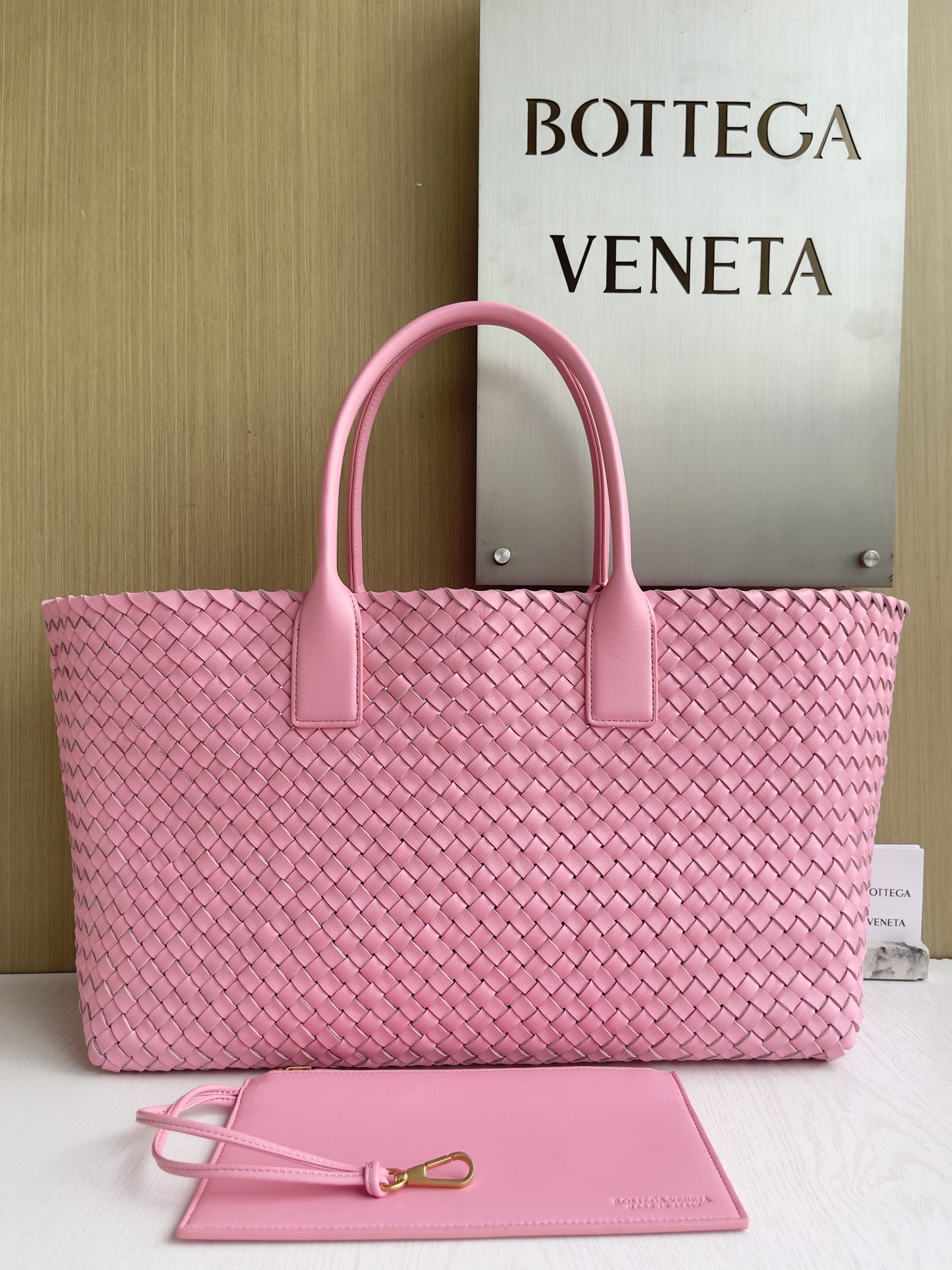 보테가베네타 Bottega Veneta  Cabat 608811