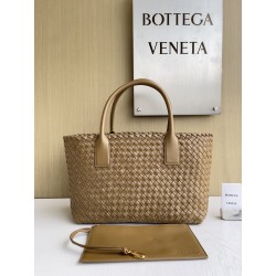 보테가베네타 Bottega Veneta 토트 백 608810