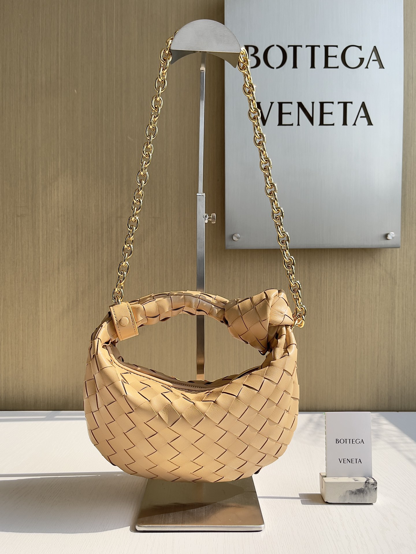 보테가베네타 Bottega Veneta Jodie 709562