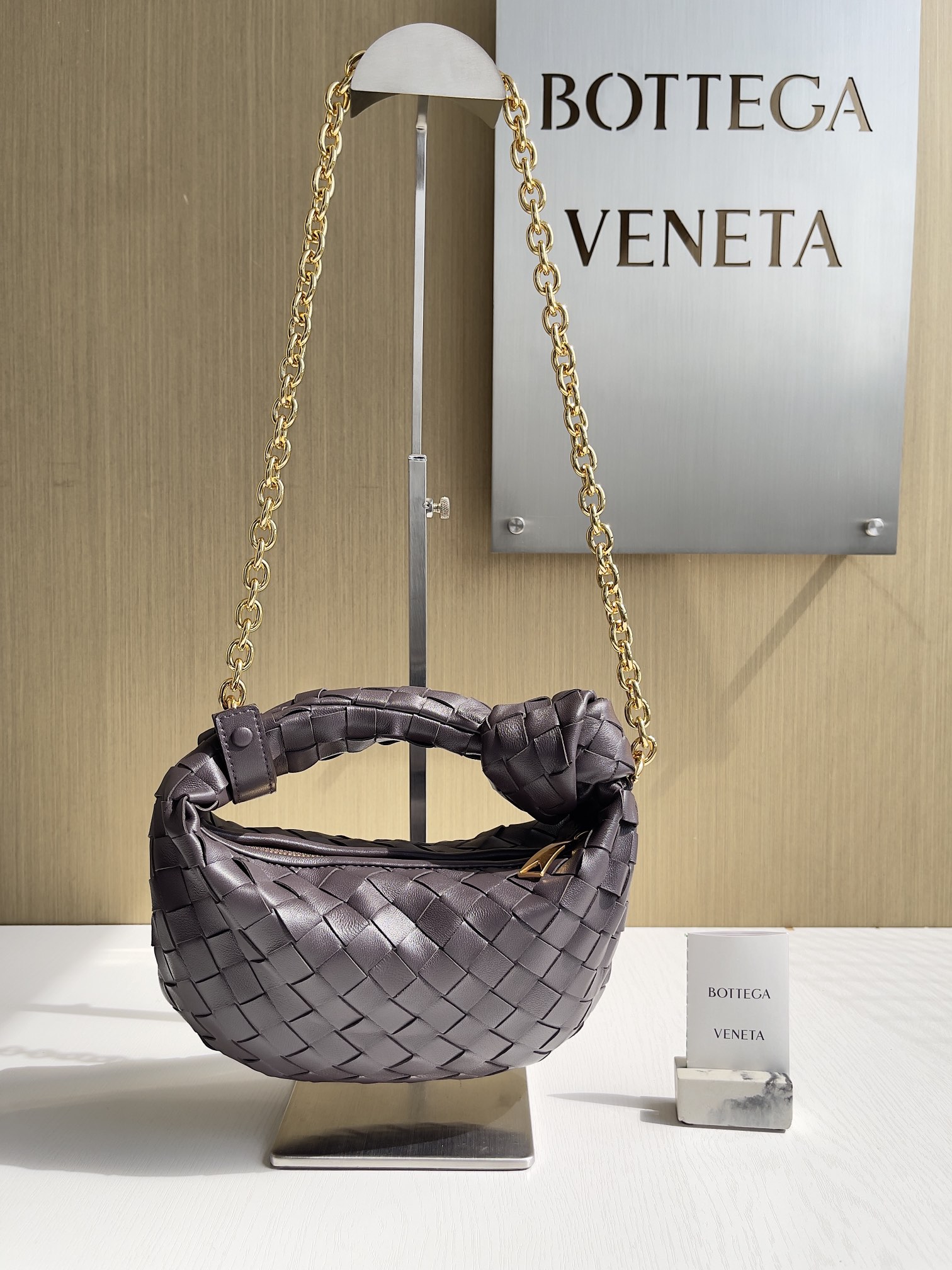 보테가베네타 Bottega Veneta Jodie 709562