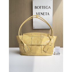 보테가베네타 Bottega Veneta 토트 백 618463