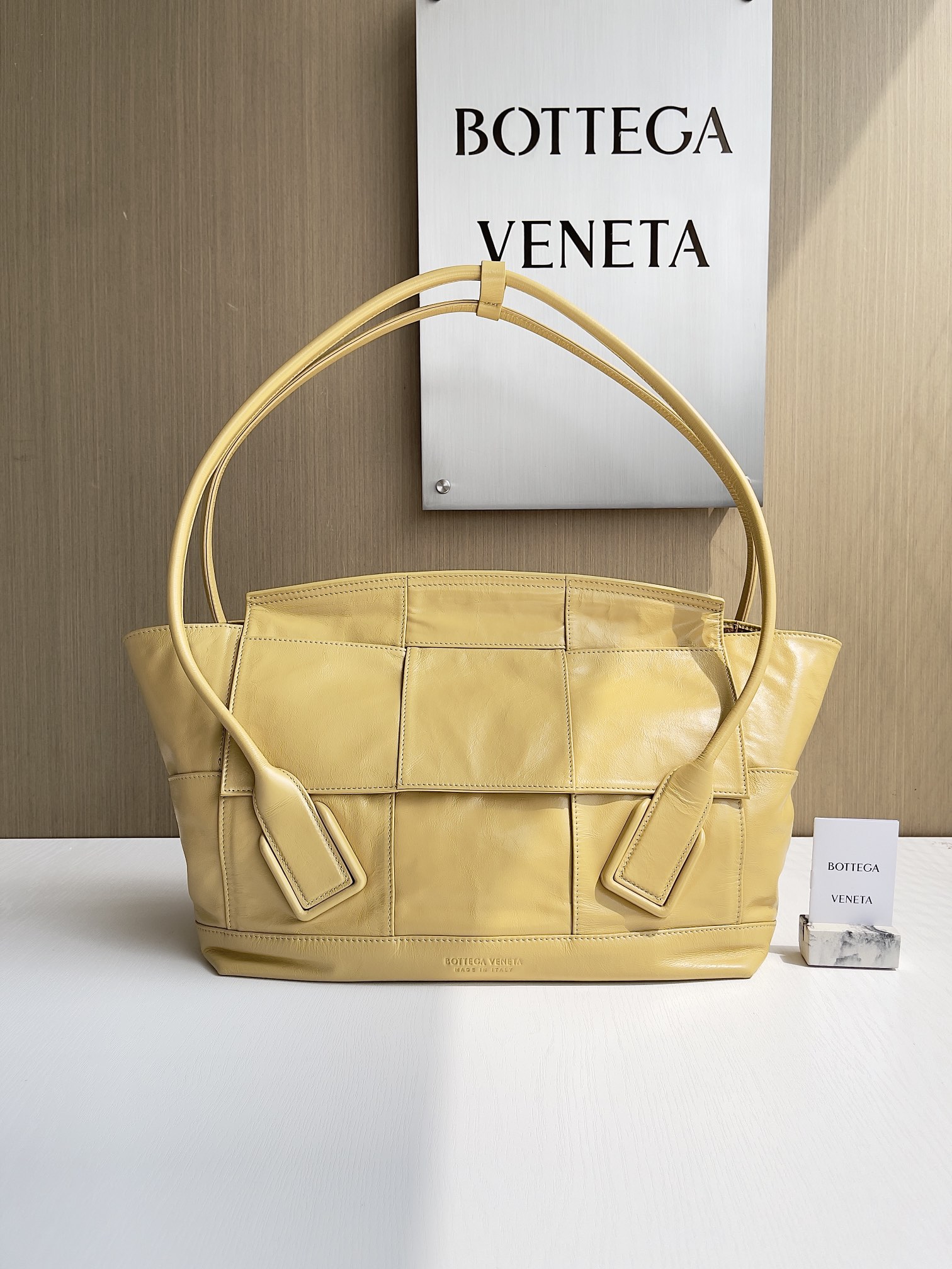 보테가베네타 Bottega Veneta 토트 백 618463