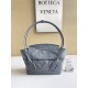 보테가베네타 Bottega Veneta Arco 666874