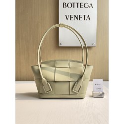 보테가베네타 Bottega Veneta 토트 백 70013
