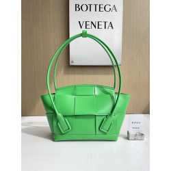 보테가베네타 Bottega Veneta 토트 백 666874