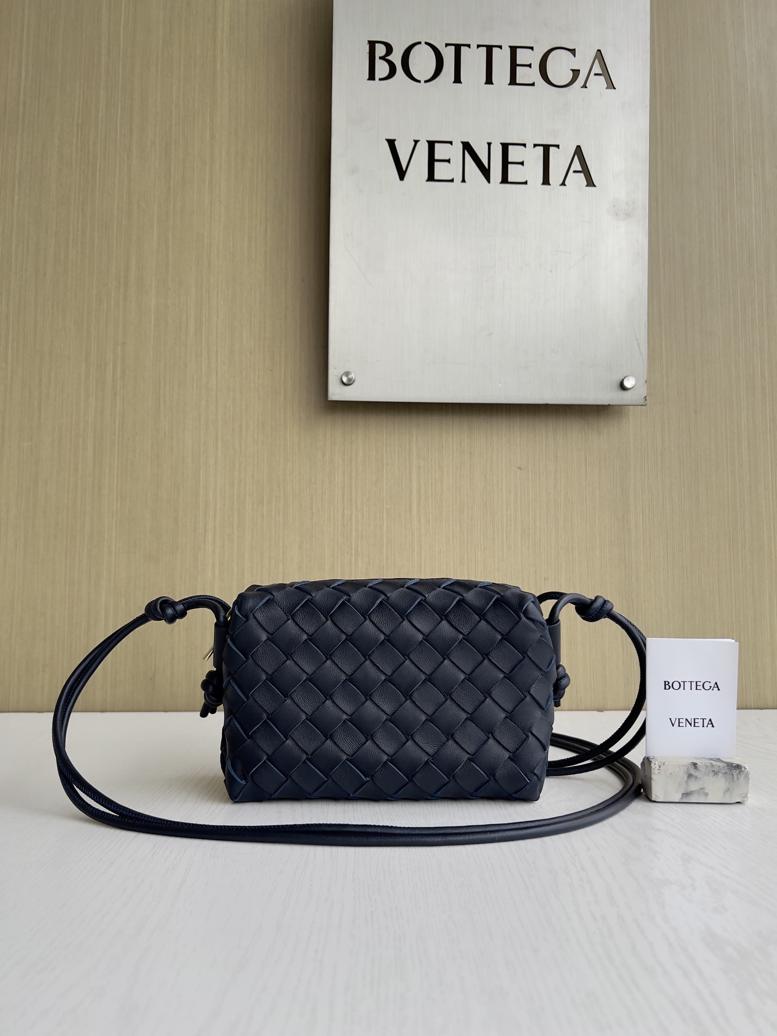 보테가 베네타 Bottega Veneta MINI Loop 723547