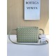 보테가베네타 Bottega Veneta Loop 680255