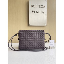 보테가베네타 Bottega Veneta Loop 크로스 백 680256