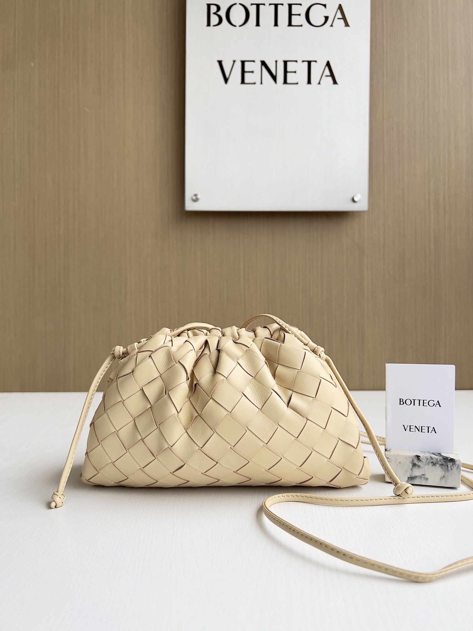 보테가베네타 Bottega Veneta 7003-2 Pouch 22CM