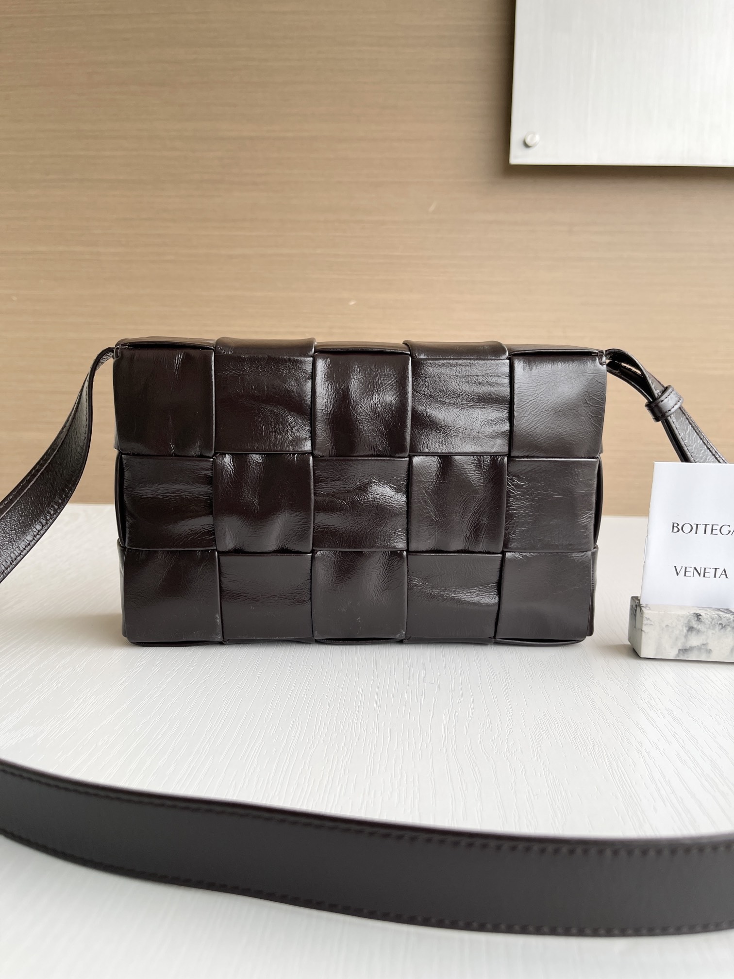 보테가베네타 Bottega Veneta 크로스 백 667298