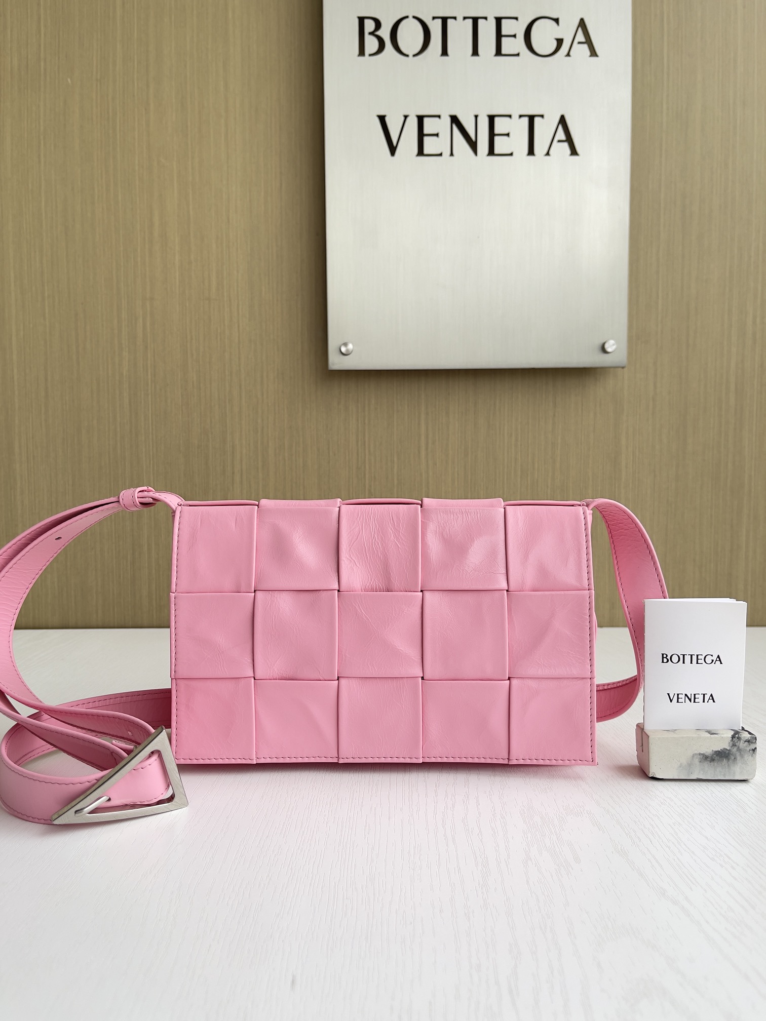 보테가베네타 Bottega Veneta Cassette 크로스 백 667298