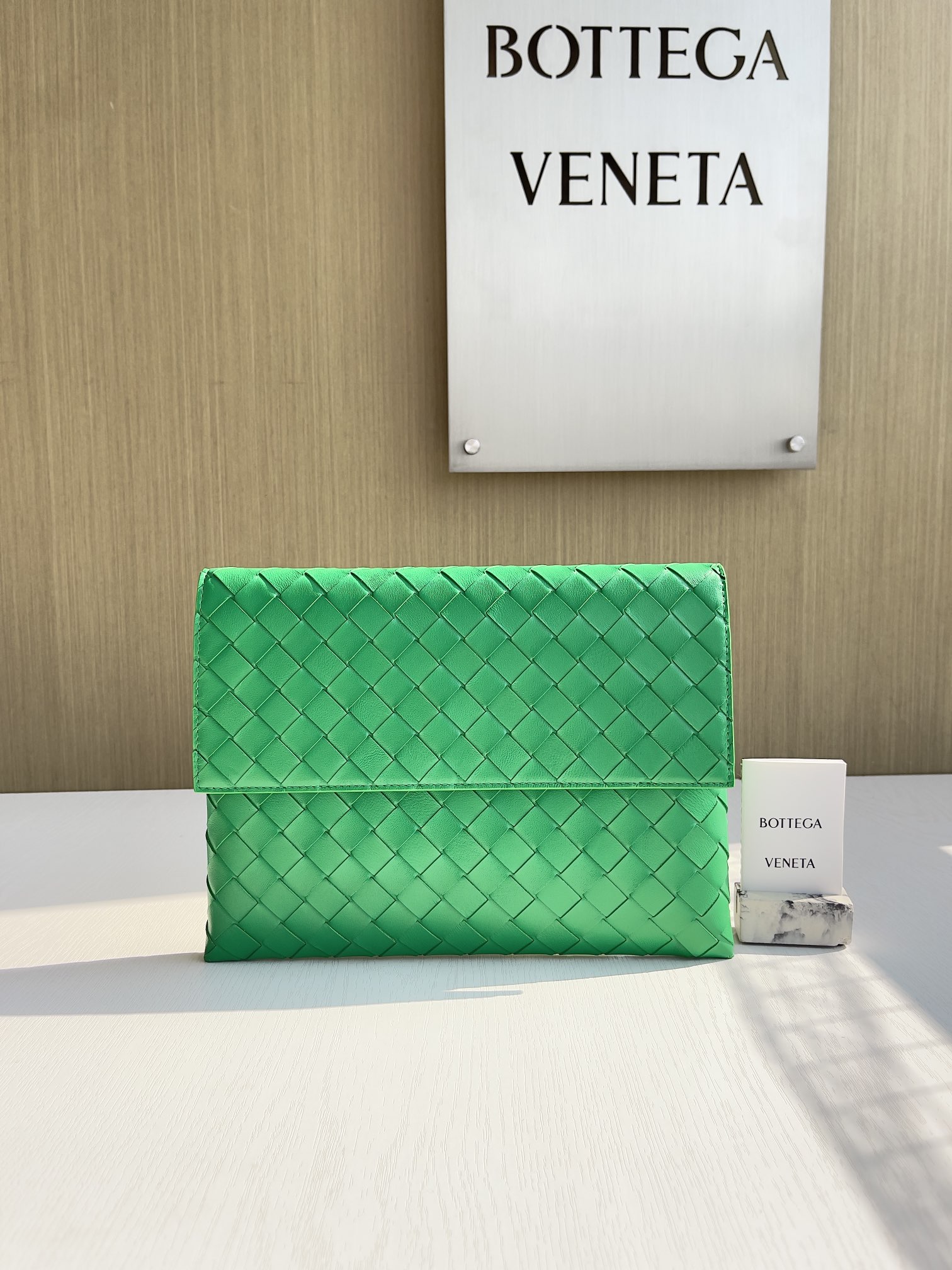 보테가베네타 Bottega Veneta 클러치 667138