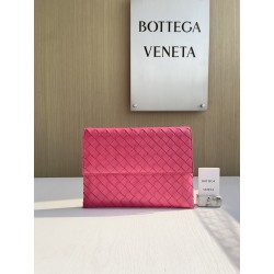 보테가베네타 Bottega Veneta 클러치 667138