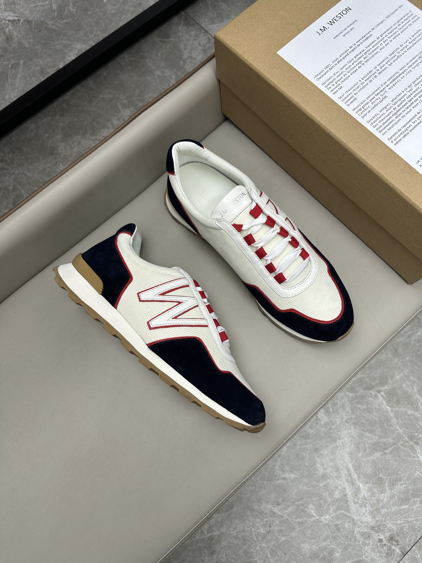 J.M.WESTON 스니커즈