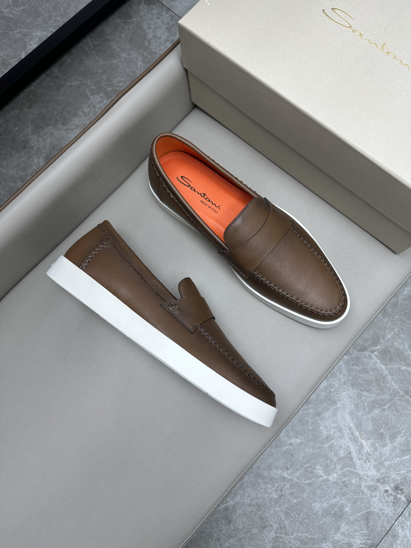 santoni 스니커즈