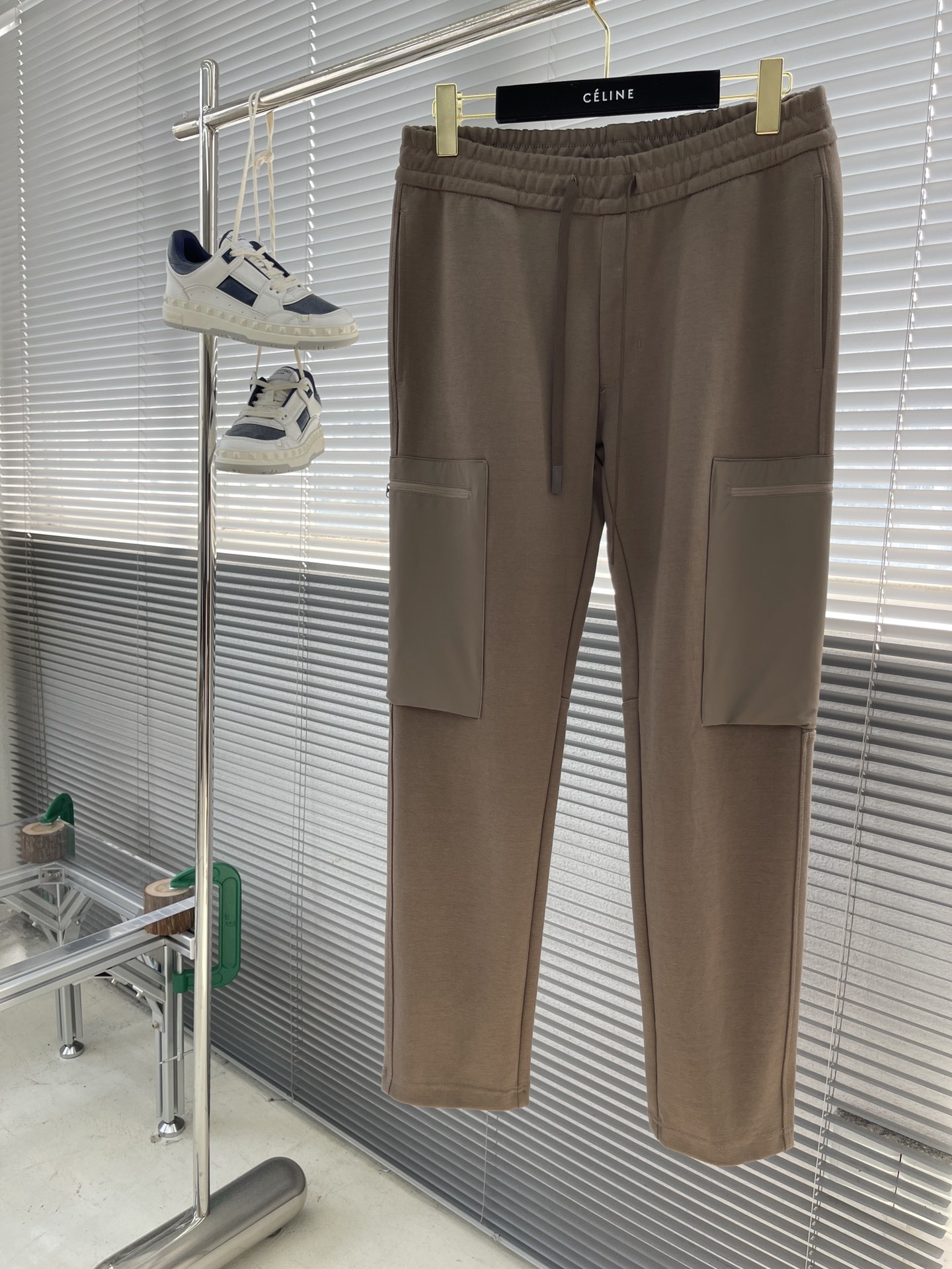 아크테릭스 ARC'TERYX 바지