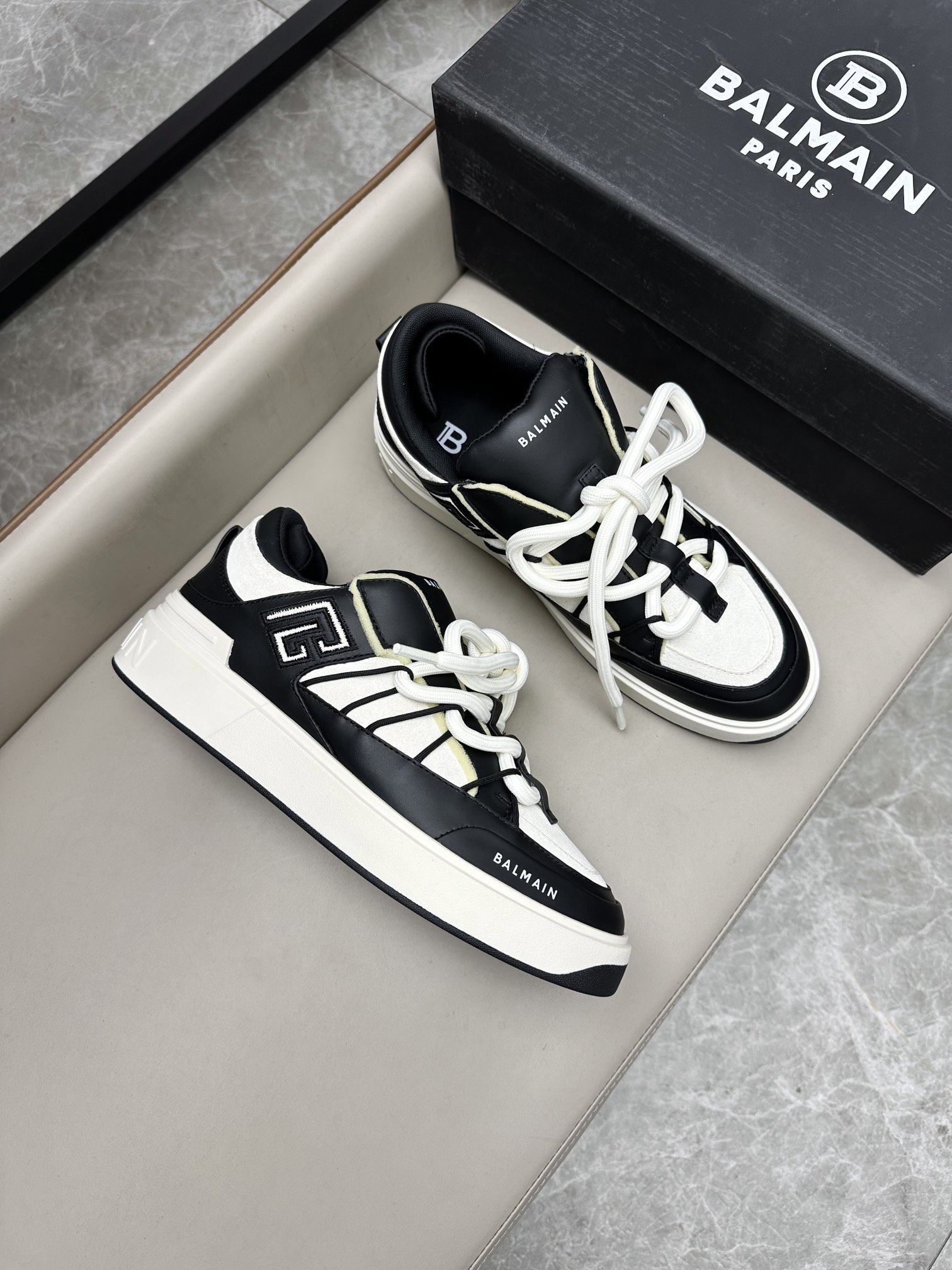 발망 Balmain 스니커즈