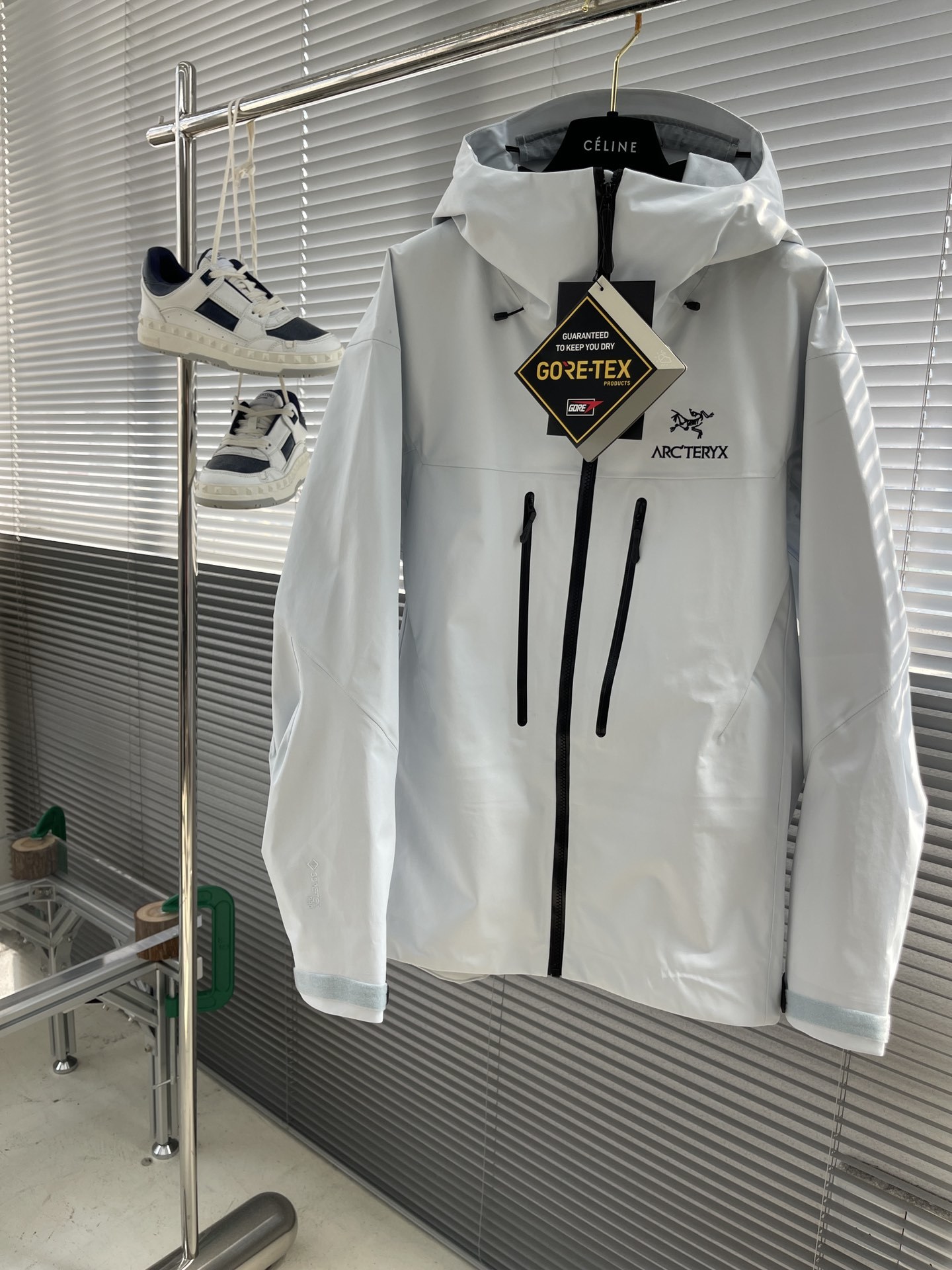 아크테릭스 ARC'TERYX 재킷