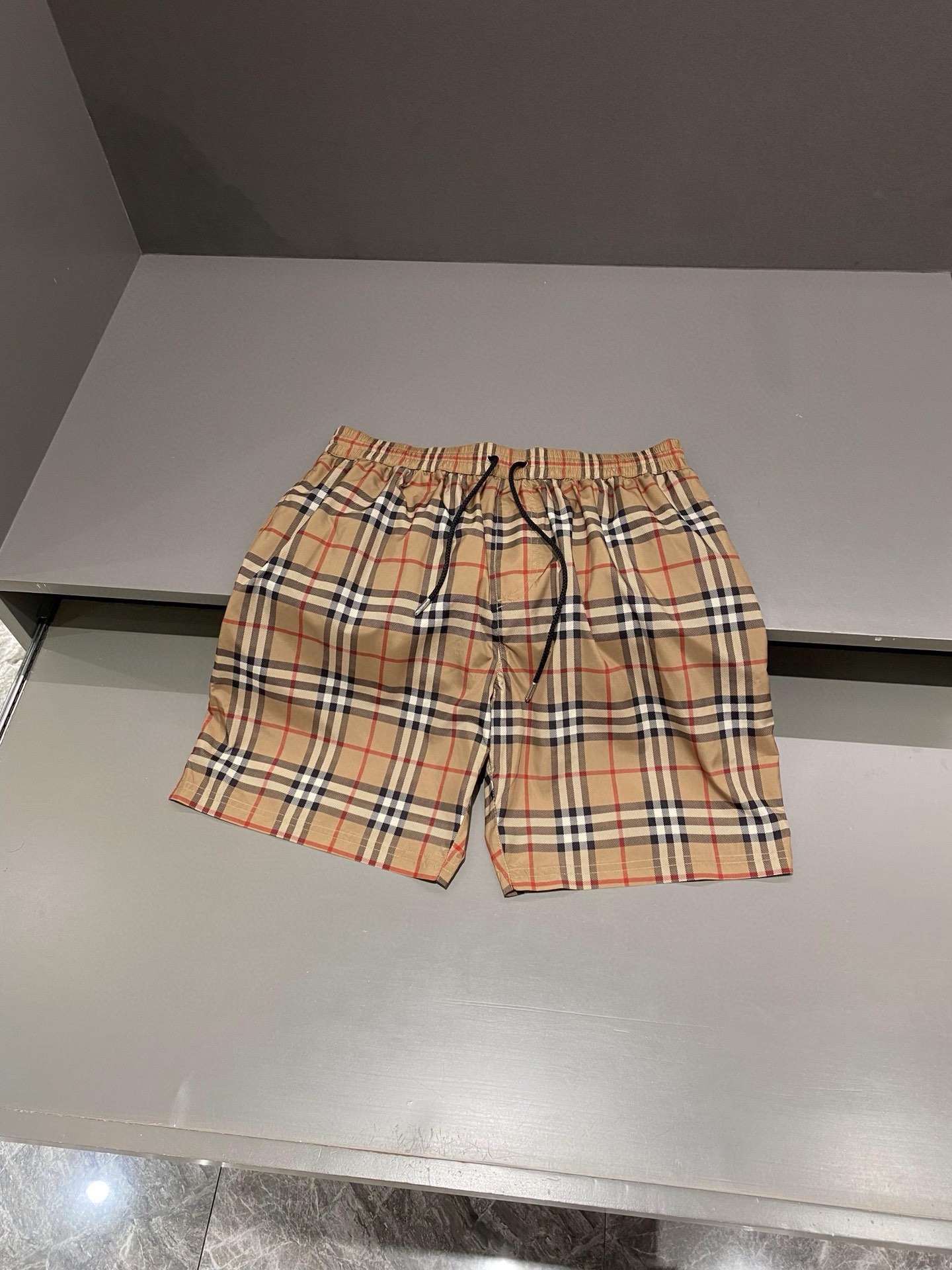 버버리 Burberry 반바지