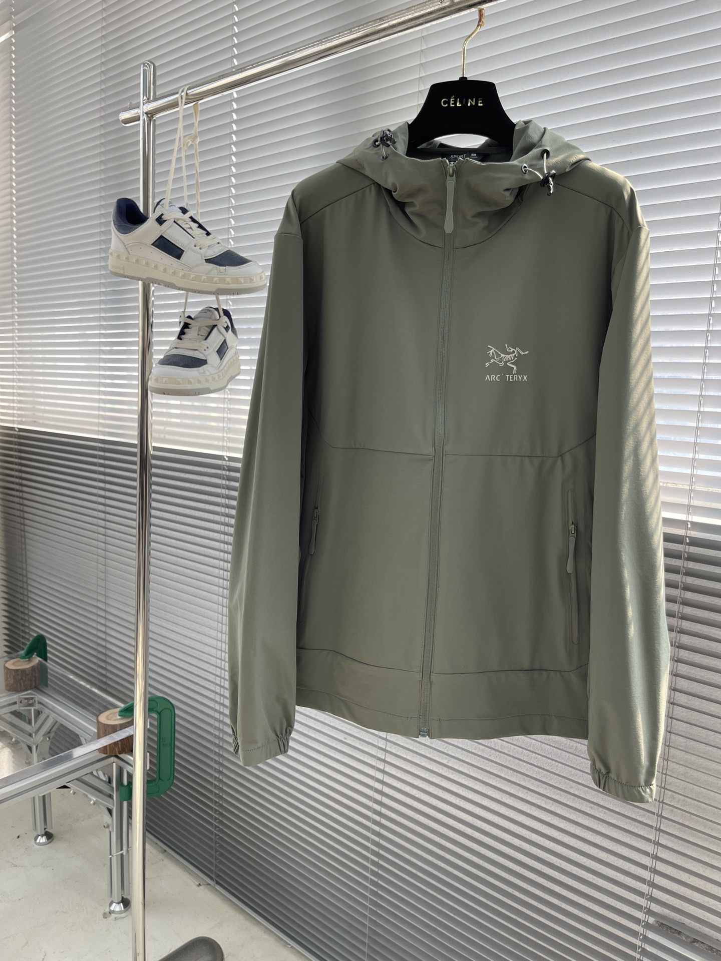 아크테릭스 ARC'TERYX 재킷