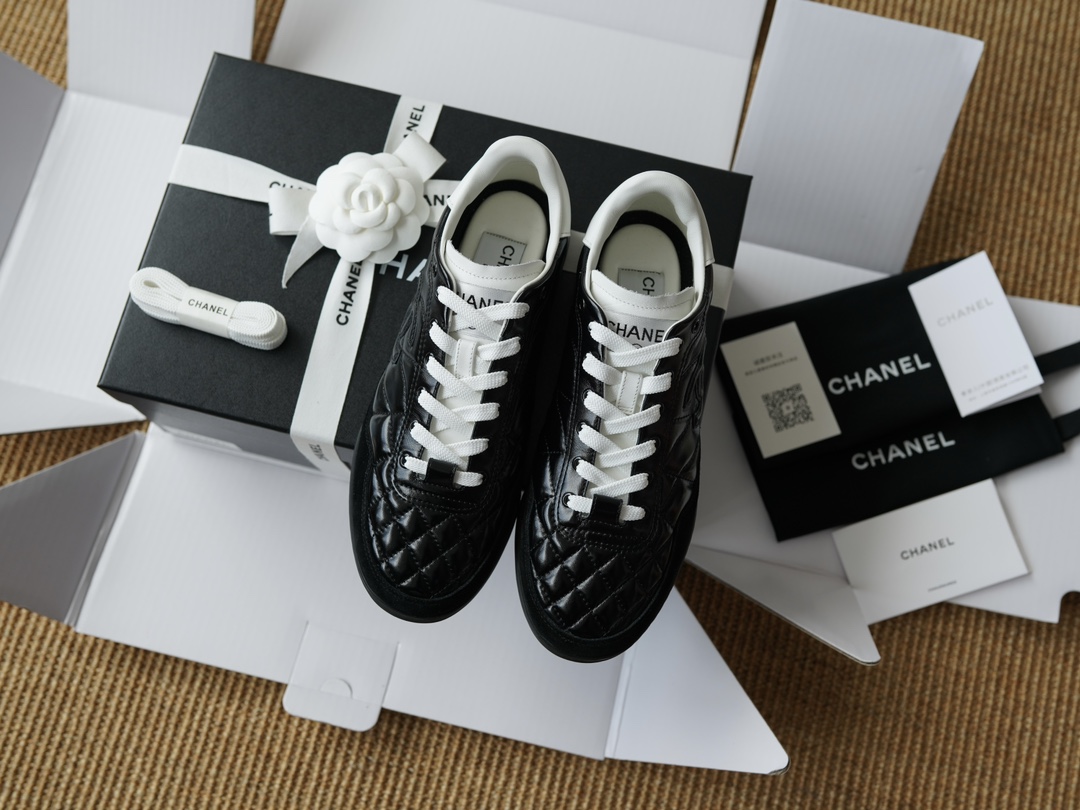 샤넬 CHANEL 스니커즈