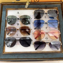 루이비통 Louis Vuitton Z2018U  61口14-145