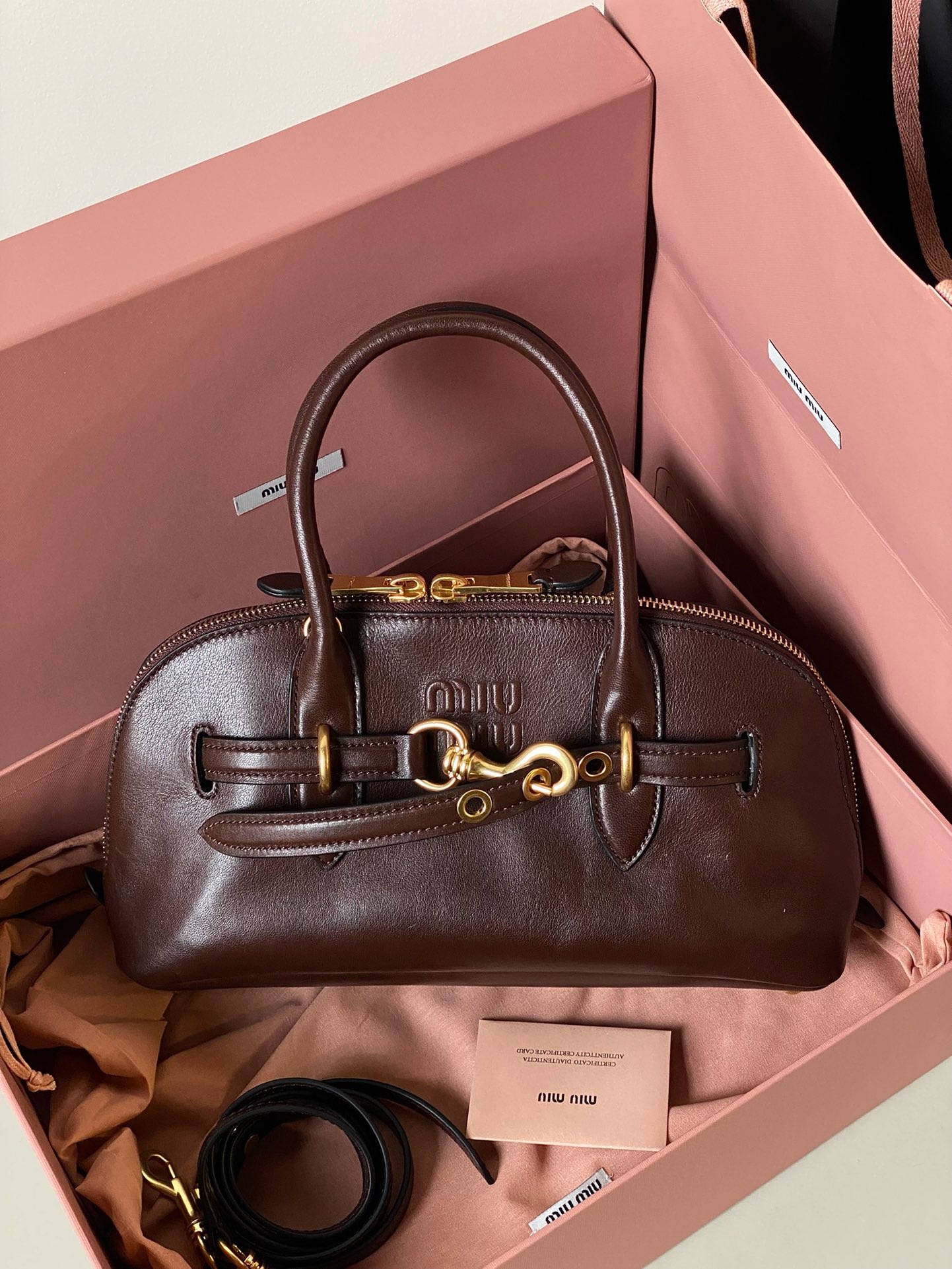 미우 미우 miu miu F0022 탑 핸들백 33CM
