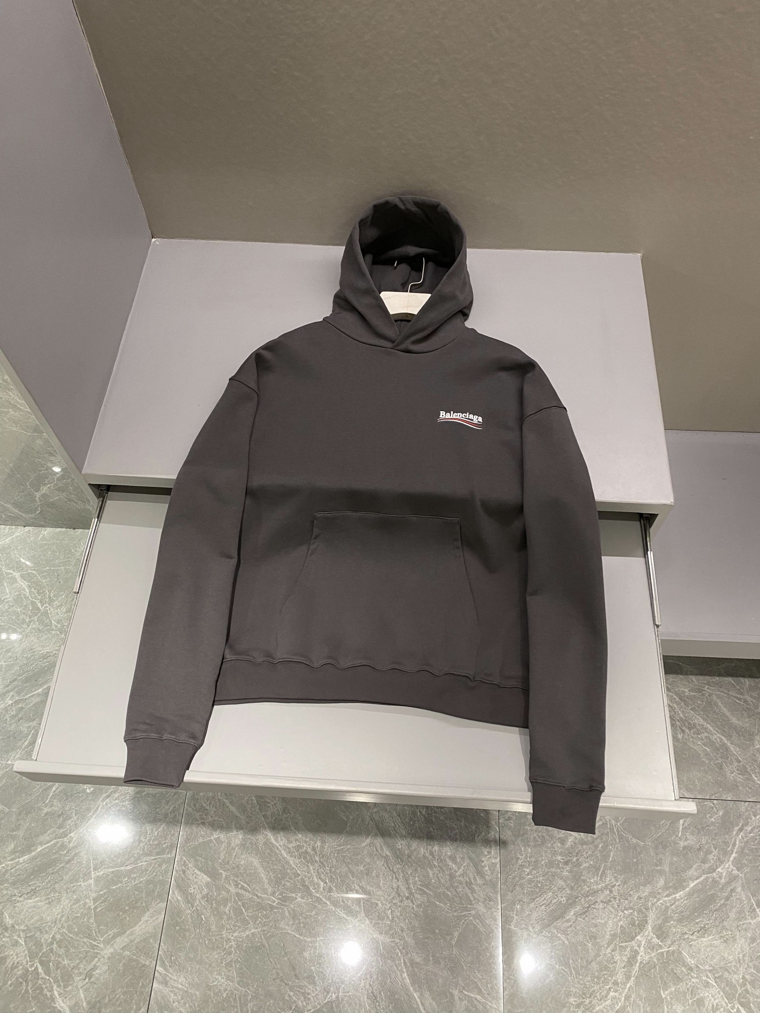 발렌시아가 Balenciaga 후드티셔츠
