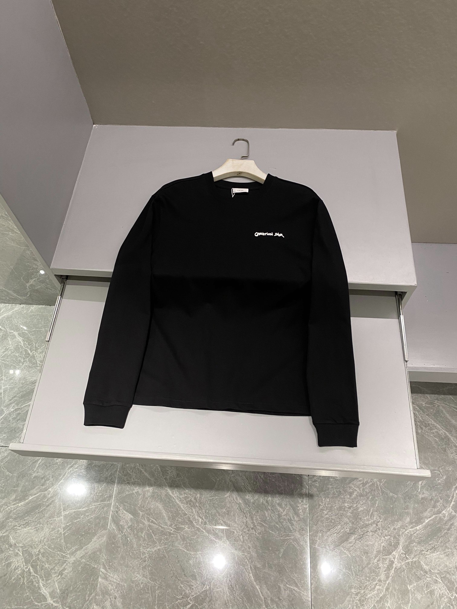 디올 Dior 긴팔 티셔츠
