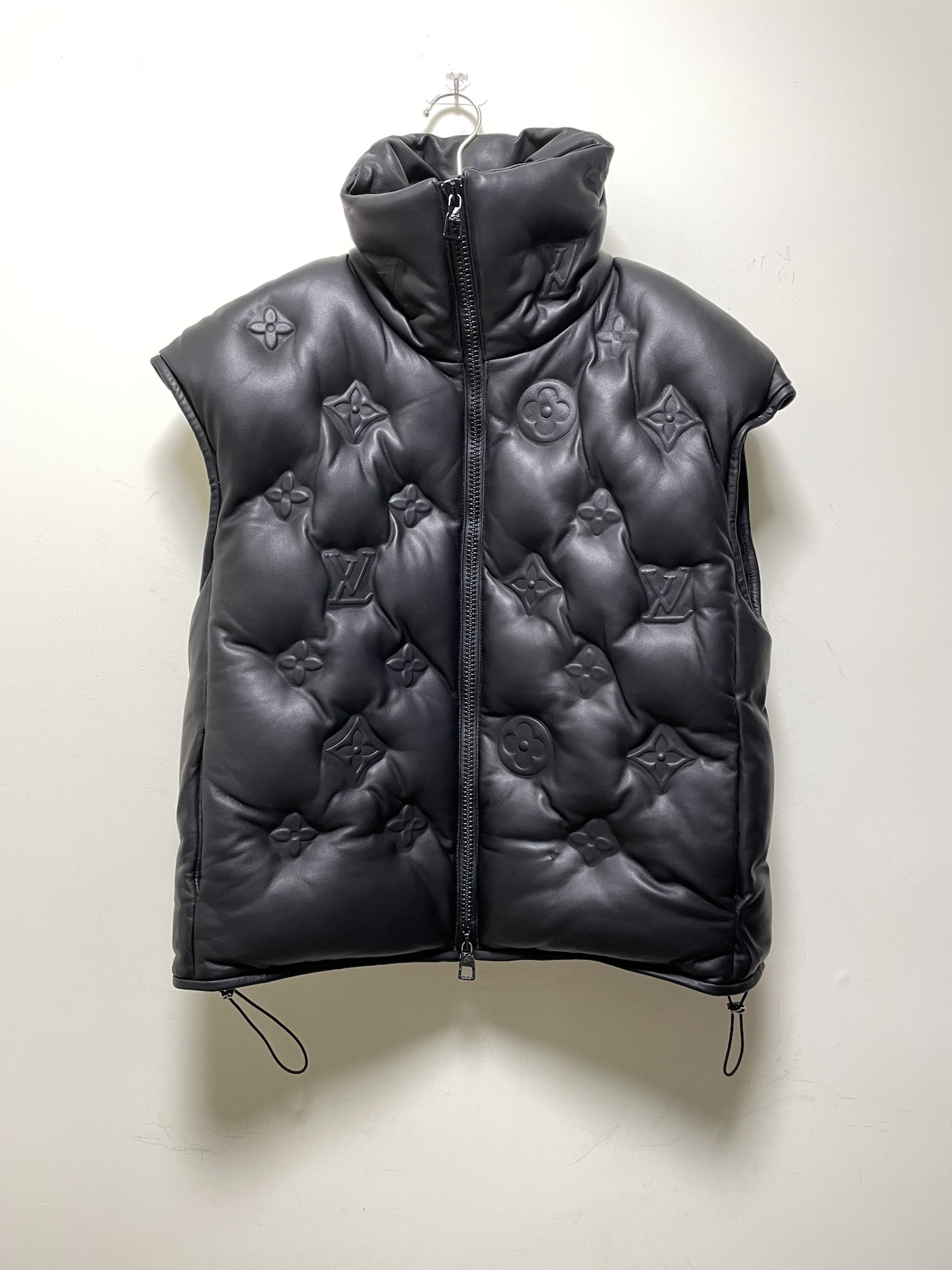 루이비통 Louis Vuitton  조끼